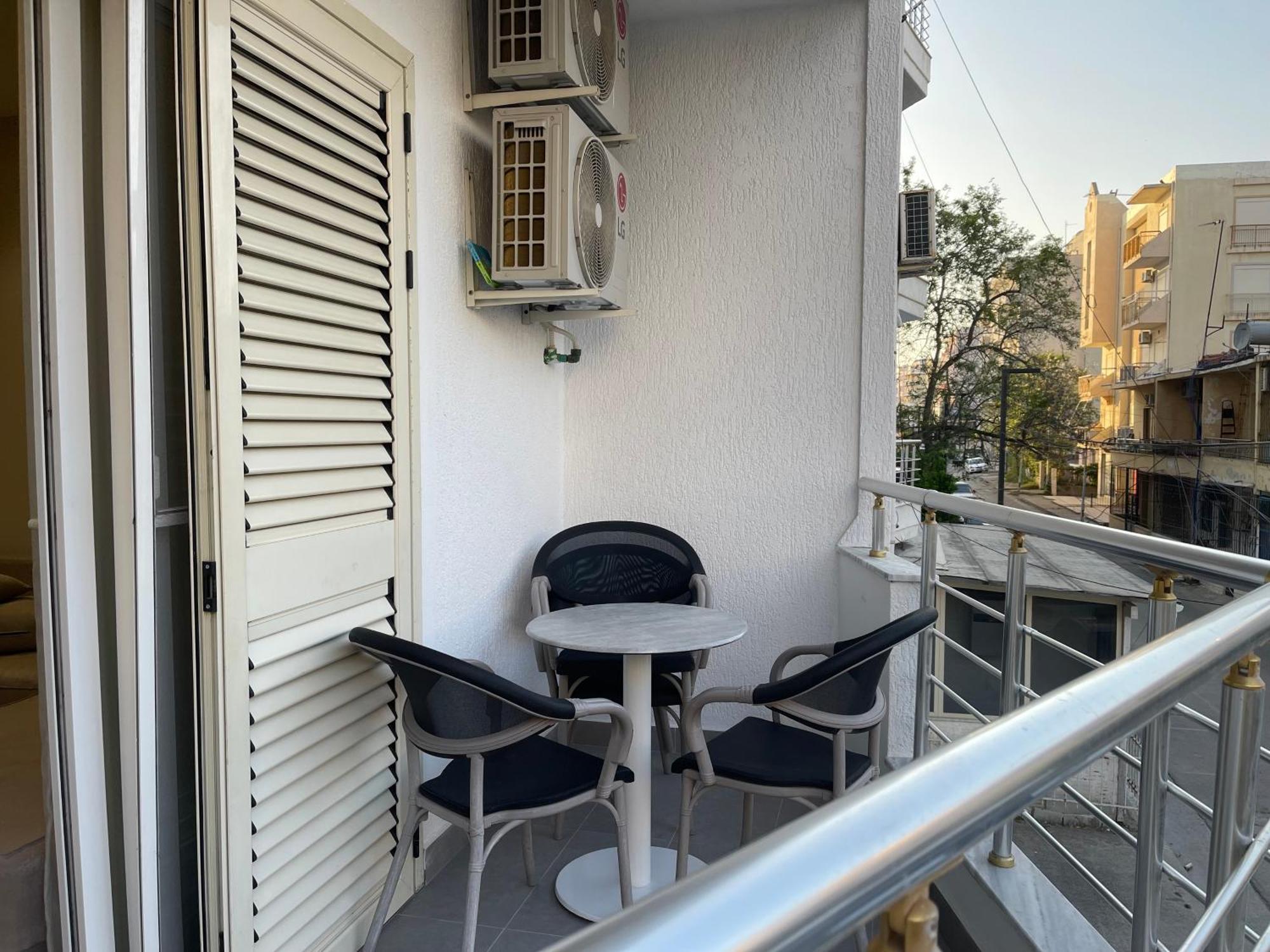 Luxurious Dreamy Seaside Apartment Дуррес Экстерьер фото
